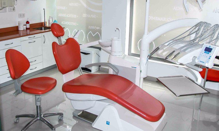 silla roja para paciente 